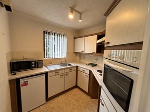 Photo 8- click for photo gallery